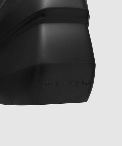 1017 ALYX 9SM（アリクス）の「MONO BOOT（ブーツ・メンズ・ブラック/Off White・41/42/43）」の3枚目の写真