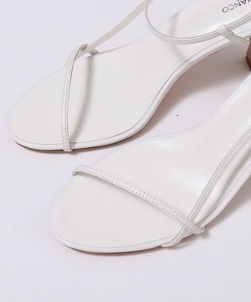 Tony Bianco(トニービアンコ)の「【TONY BIANCO/トニービアンコ】 CAPRICE(サンダル・レディース・ブラック/ホワイト・6/7)」の15枚目の写真