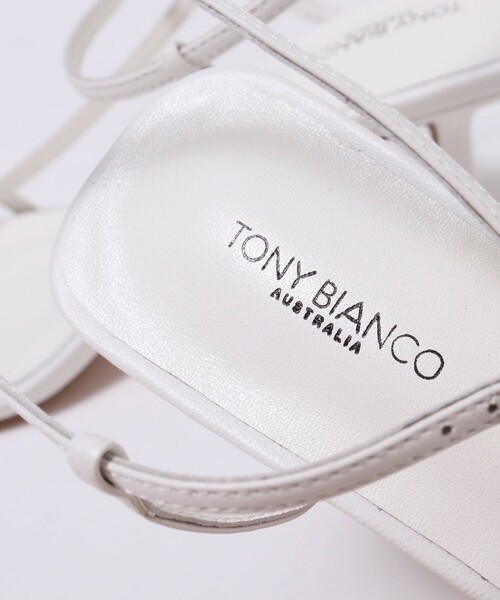 Tony Bianco(トニービアンコ)の「【TONY BIANCO/トニービアンコ】 CAPRICE(サンダル・レディース・ブラック/ホワイト・6/7)」の22枚目の写真