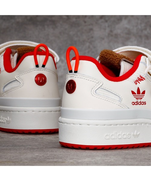 adidas（アディダス）の「adidas FORUM HOME ALONE GZ4378（スニーカー