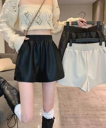 tone | 【emaan】合成皮革ショートパンツ(その他パンツ)