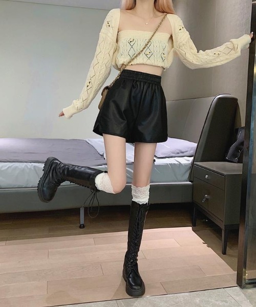 tone（トーン）の「【emaan】合成皮革ショートパンツ（その他パンツ・レディース・ブラウン/アイボリー/ブラック・FREE）」の8枚目の写真