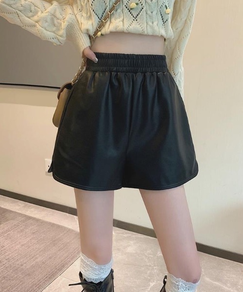 tone（トーン）の「【emaan】合成皮革ショートパンツ（その他パンツ・レディース・ブラウン/アイボリー/ブラック・FREE）」の18枚目の写真