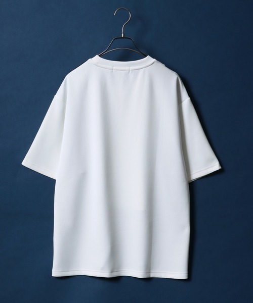 ANPAS(アンパス)の「Ponte & Amunzen Fabric Oversized Material Mix T-Shirt/ポンチ&梨地 ビッグシルエット 異素材ミックス Tシャツ(Tシャツ/カットソー・メンズ・ベージュ系その他/ブルー系その他/ホワイト系その他・LL/M/L)」の12枚目の写真