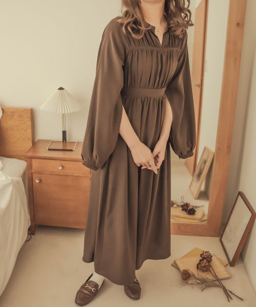 Ambre Neige(アンブルネージュ)の「2WAYギャザーオープンスリーブワンピース/【WEB/EC限定商品】(ワンピース・レディース・アイボリー/ダークブラウン・FREE)」の10枚目の写真