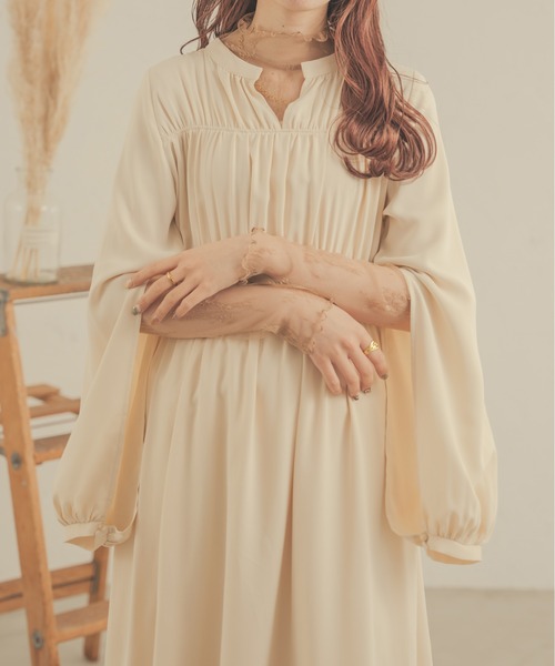 Ambre Neige(アンブルネージュ)の「2WAYギャザーオープンスリーブワンピース/【WEB/EC限定商品】(ワンピース・レディース・アイボリー/ダークブラウン・FREE)」の6枚目の写真