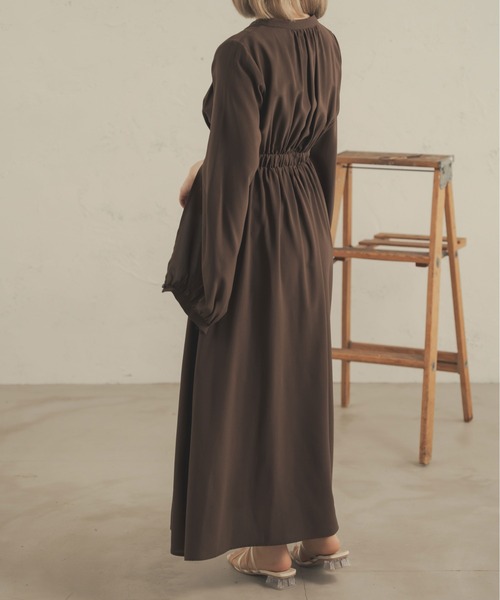 Ambre Neige(アンブルネージュ)の「2WAYギャザーオープンスリーブワンピース/【WEB/EC限定商品】(ワンピース・レディース・アイボリー/ダークブラウン・FREE)」の18枚目の写真