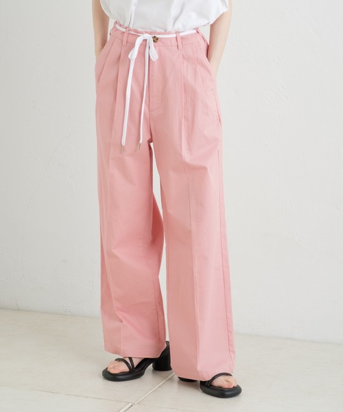 WHIMSIC(ウィムジック)の「【UNISEX/サイズ展開あり】コットンツイルタックパンツ(スラックス・メンズ・ベージュ/アイボリー/ピンク・1/2)」の3枚目の写真