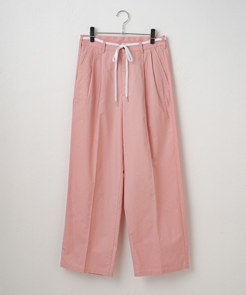 WHIMSIC(ウィムジック)の「【UNISEX/サイズ展開あり】コットンツイルタックパンツ(スラックス・メンズ・ベージュ/アイボリー/ピンク・1/2)」の17枚目の写真