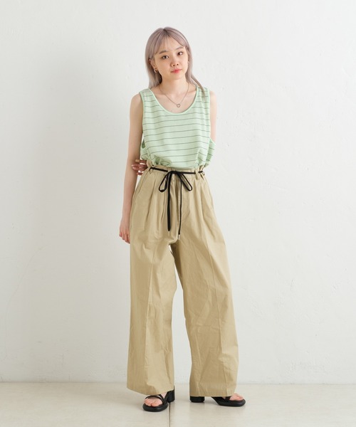 WHIMSIC(ウィムジック)の「【UNISEX/サイズ展開あり】コットンツイルタックパンツ(スラックス・メンズ・ベージュ/アイボリー/ピンク・1/2)」の22枚目の写真