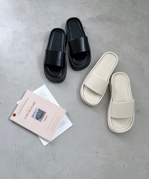 CLEA（クレア）の「スクエアトゥ厚底サンダル（サンダル・レディース・アイボリー/ブラック・24.5cm/23.5cm）」の20枚目の写真