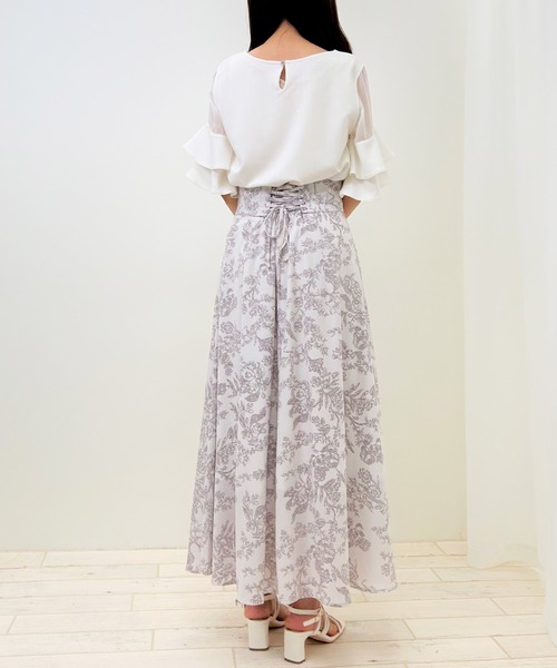 INGNI(イング)の「袖シアーフレアピン付トップス(Tシャツ/カットソー・レディース・グレー系その他/ライトブルー/ブラック/オフホワイト・M)」の17枚目の写真