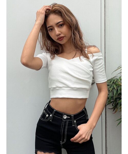 ラスト1点！GYDA ハーフスリーブカシュクールオフショルショートTOPS WH GYDA（ジェイダ）の「ハーフスリーブカシュクールオフショル
