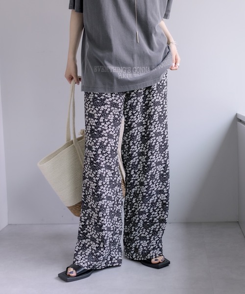 PUAL CE CIN(ピュアルセシン)の「【WEB限定】花柄プリントパンツ(その他パンツ・レディース・ブラック/ベージュ/アイボリー・FREE)」の12枚目の写真