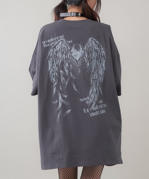 SPINNS（スピンズ）の「ダメージ加工 ウィングプリントデザイン 半袖ビッグTシャツ（Tシャツ/カットソー・レディース・ブラック/チャコール・ONESIZE）」の9枚目の写真