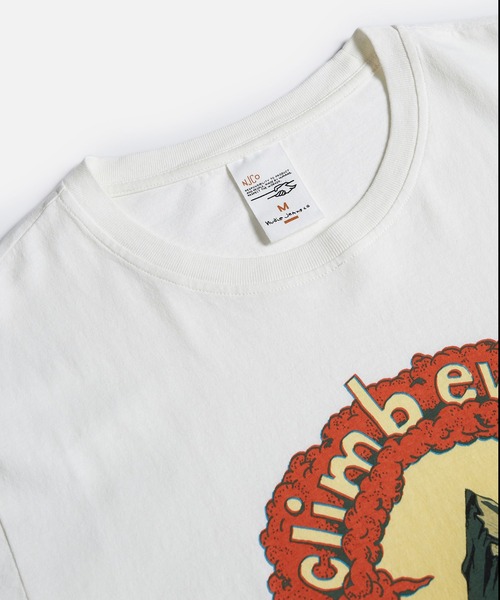 Nudie Jeans（ヌーディージーンズ）の「Roy Every Mountain Tシャツ（Tシャツ/カットソー・メンズ・ホワイト/ブラウン・LARGE/MEDIUM/X-SMALL/SMALL）」の4枚目の写真