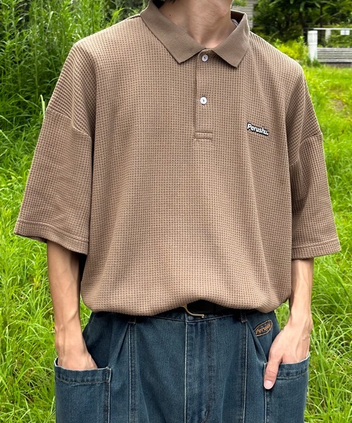 Perushu(ペルーシュ)の「ワンポイントワッフルポロ(ポロシャツ・メンズ・ブラウン/グレー/ネイビー・LARGE/MEDIUM)」の14枚目の写真