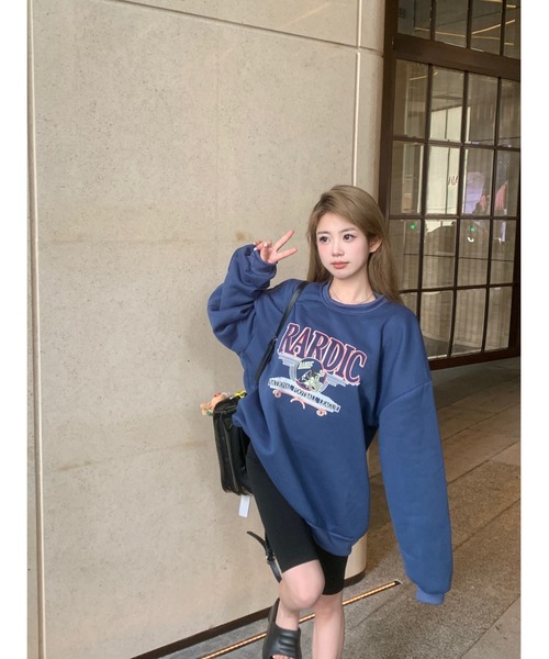 DEVICE（デバイス）の「オーバーサイズ アメリカンヴィンテージストリート スウェット トレーナー（スウェット・レディース・ブラック/ブルー・FREE）」の21枚目の写真