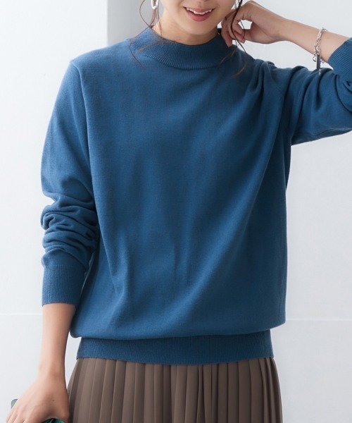 nissen（ニッセン）の「洗えるＵＶカット綿１００％ハイネックニット（ニット/セーター・レディース・チャコールグレー/ブルー/ブラック/ピンク系/ライトベージュ/オフホワイト/杢グレー・L/LL/M/S）」の6枚目の写真