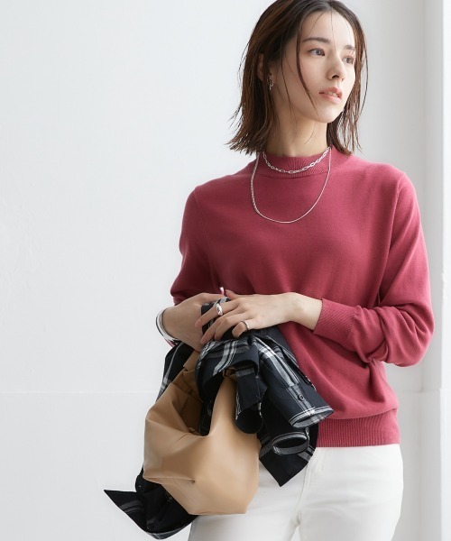 nissen（ニッセン）の「洗えるＵＶカット綿１００％ハイネックニット（ニット/セーター・レディース・チャコールグレー/ブルー/ブラック/ピンク系/ライトベージュ/オフホワイト/杢グレー・L/LL/M/S）」の8枚目の写真