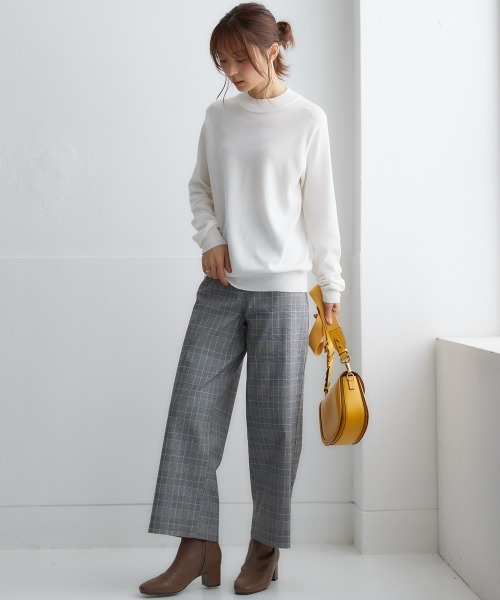 nissen（ニッセン）の「洗えるＵＶカット綿１００％ハイネックニット（ニット/セーター・レディース・チャコールグレー/ブルー/ブラック/ピンク系/ライトベージュ/オフホワイト/杢グレー・L/LL/M/S）」の14枚目の写真