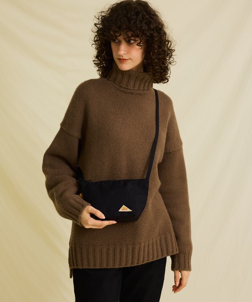 KELTY(ケルティ)の「《注目アイテム》【KELTY/ケルティ】ミニロゴミニショルダーポーチ/MINI USUAL POUCH(ショルダーバッグ・メンズ・グレー系その他/タン/モカ/セージグリーン/オリーブ/ブラック/ブラウン系その他/ネイビー/マスタード/その他3/その他1/レオパード/その他2/その他4・FREE)」の17枚目の写真