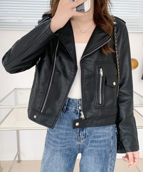 ABITOKYO（アビトーキョー）の「フェイクレザーライダースジャケット（ライダースジャケット・レディース・マスタード/ブラック/ベージュ・FREE）」の2枚目の写真