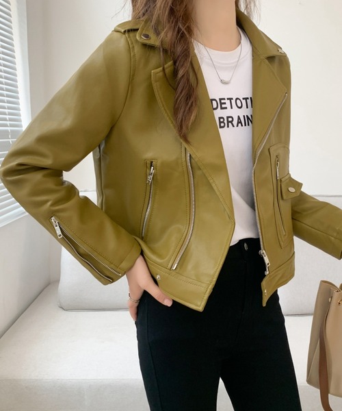 ABITOKYO（アビトーキョー）の「フェイクレザーライダースジャケット（ライダースジャケット・レディース・マスタード/ブラック/ベージュ・FREE）」の8枚目の写真