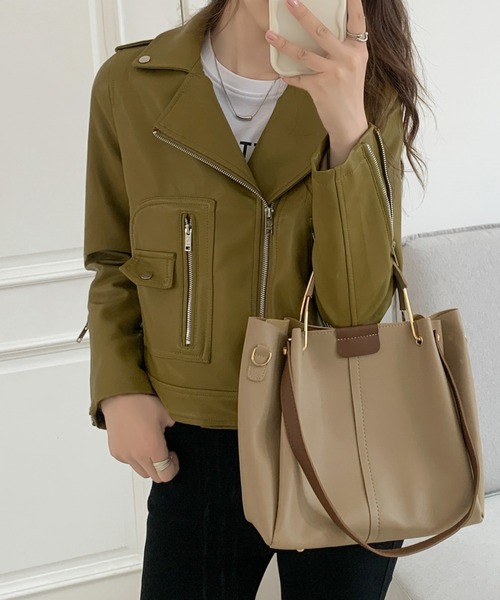 ABITOKYO（アビトーキョー）の「フェイクレザーライダースジャケット（ライダースジャケット・レディース・マスタード/ブラック/ベージュ・FREE）」の10枚目の写真