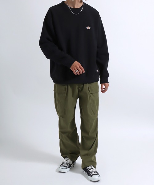 Dickies(ディッキーズ)の「Dickies(ディッキーズ)ワンポイントロゴ刺繍 スウェットトップス(裏起毛)/長袖 無地 プルオーバートレーナー/メンズ レディース(スウェット・メンズ・ダークグリーン/アッシュグレー/ブラック/ネイビー/ホワイト・XL/M/L)」の14枚目の写真