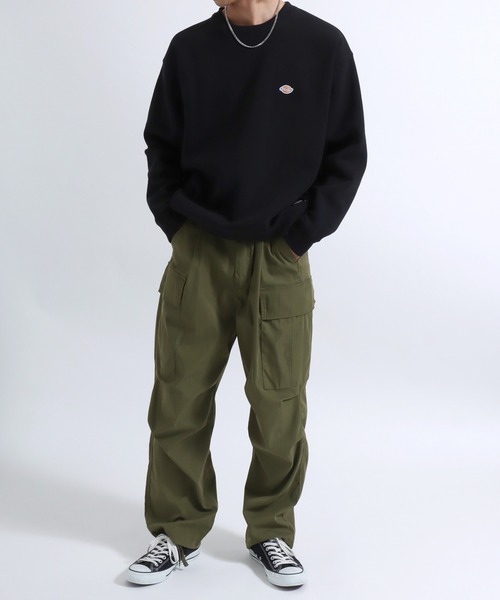 Dickies(ディッキーズ)の「Dickies(ディッキーズ)ワンポイントロゴ刺繍 スウェットトップス(裏起毛)/長袖 無地 プルオーバートレーナー/メンズ レディース(スウェット・メンズ・ダークグリーン/アッシュグレー/ブラック/ネイビー/ホワイト・XL/M/L)」の15枚目の写真