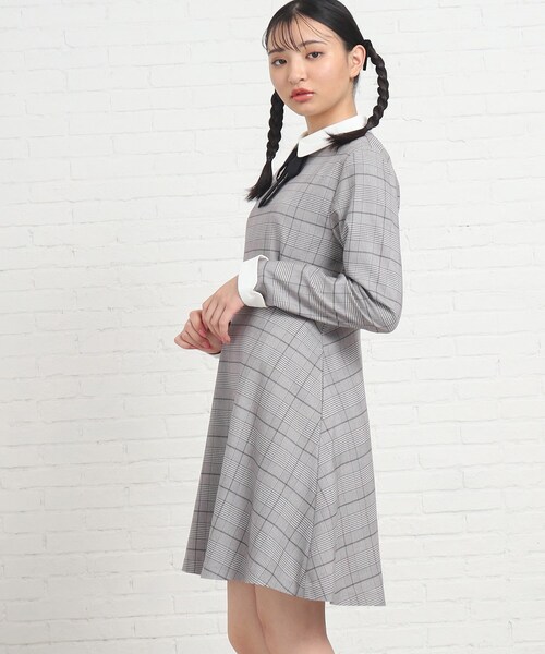 PINK-latte(ピンクラテ)の「【入卒・セレモニー・卒服】リボンSET 衿付きワンピース(ワンピース・キッズ・ベージュ系1/グレー系1/ブルー系その他・16/15 /02)」の19枚目の写真