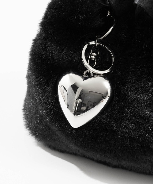 ZAKKA-BOX（ザッカボックス）の「フェイクファーワンハンドルバッグ（ハンドバッグ・レディース・ブラック/ライトベージュ/グレー系その他・FREE）」の19枚目の写真