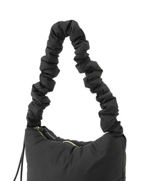 ROPE' PICNIC（ロペピクニック）の「軽量ポリエステルパディングシャーリングワンショルダーバッグ（ショルダーバッグ・レディース・ブルー系その他5/ブラック・FREE）」の8枚目の写真