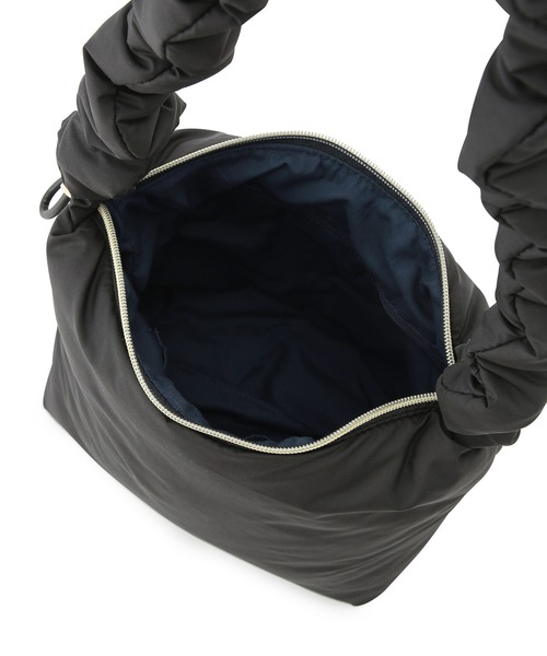 ROPE' PICNIC（ロペピクニック）の「軽量ポリエステルパディングシャーリングワンショルダーバッグ（ショルダーバッグ・レディース・ブルー系その他5/ブラック・FREE）」の15枚目の写真