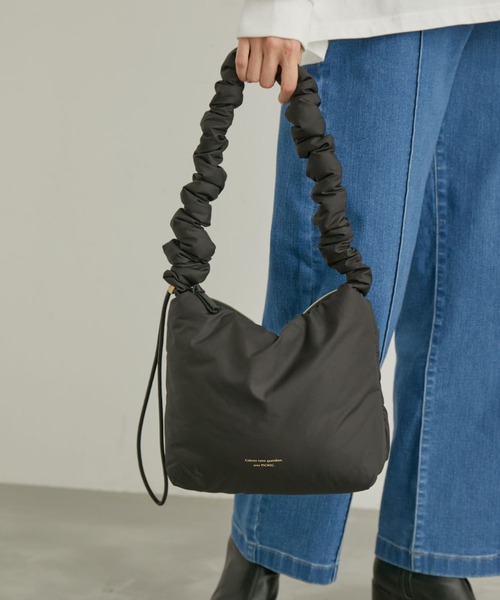 ROPE' PICNIC（ロペピクニック）の「軽量ポリエステルパディングシャーリングワンショルダーバッグ（ショルダーバッグ・レディース・ブルー系その他5/ブラック・FREE）」の18枚目の写真