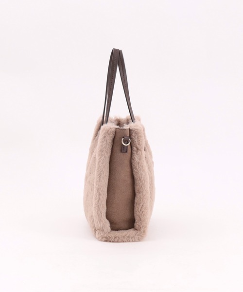 COOCO(クーコ)の「リバーシブルムートン風2WAYバッグ(ハンドバッグ・レディース・レオパード/ダークグレー/グレー系その他/オフホワイト・9)」の21枚目の写真