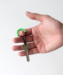 HIGHTIDE（ハイタイド）の「CountyComm カウンティーコム Maratac Zipper Pull-Hi Viz マラタック ジッパープル（キーホルダー）」