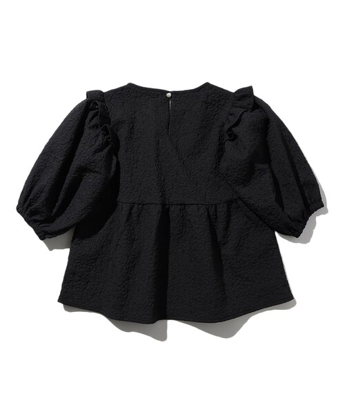 SHOO・LA・RUE（シューラルー）の「◆【110-140cm/プチセレ】エンボスブラウス（シャツ/ブラウス・キッズ・アイボリー/ブラック・11/12/13/14）」の5枚目の写真