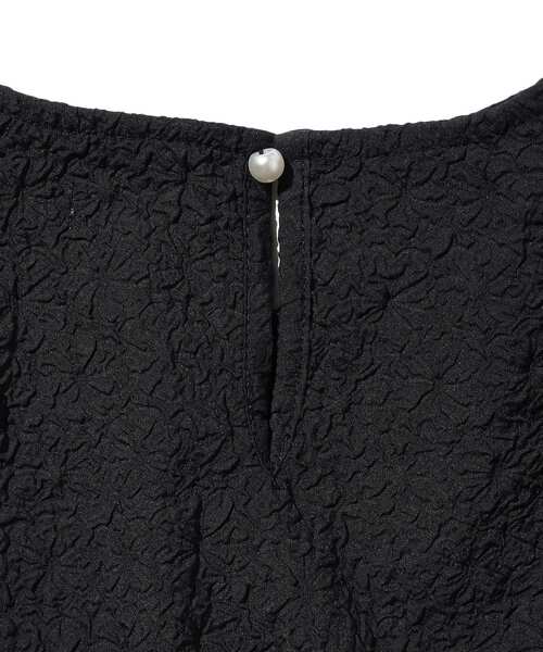 SHOO・LA・RUE（シューラルー）の「◆【110-140cm/プチセレ】エンボスブラウス（シャツ/ブラウス・キッズ・アイボリー/ブラック・11/12/13/14）」の8枚目の写真