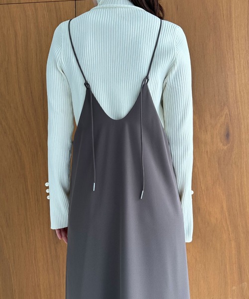 Doux archives（ドゥアルシーヴ）の「ジョーゼットキャミワンピース（ワンピース・レディース・アイボリー/モカ/ブラック・FREE）」の8枚目の写真