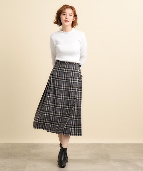 grove（グローブ）の「◆チェックとプリーツが着映えする主役スカート（スカート・レディース・チャコールグレー/ブラック系1/ダークブラウン系1・03/02/01/05/04）」の8枚目の写真