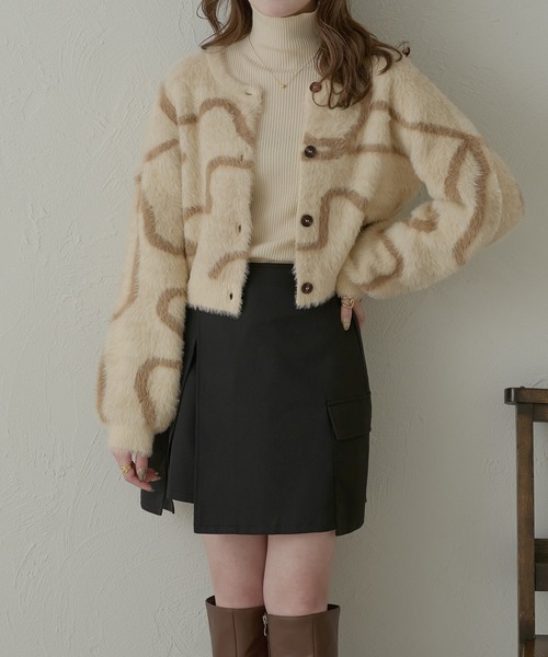 Ambre Neige（アンブルネージュ）の「【前後２WAY】２ｗａｙニュアンスニットラインカーディガン／【WEB/EC限定商品】（カーディガン/ボレロ・レディース・アイボリー/ライトグレー/ネイビー・FREE）」の20枚目の写真