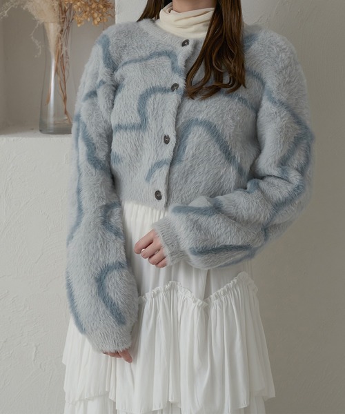 Ambre Neige（アンブルネージュ）の「【前後２WAY】２ｗａｙニュアンスニットラインカーディガン／【WEB/EC限定商品】（カーディガン/ボレロ・レディース・アイボリー/ライトグレー/ネイビー・FREE）」の9枚目の写真