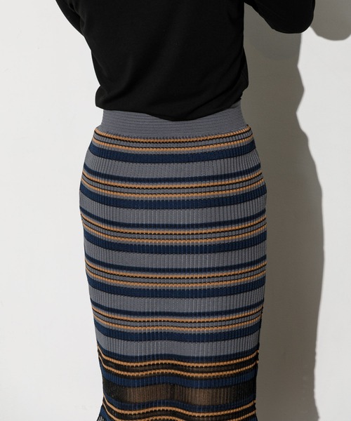 Tricote（トリコテ）の「TRICOTE BORDER SKIRT（スカート・レディース・ベージュ/グレー・FREE）」の17枚目の写真