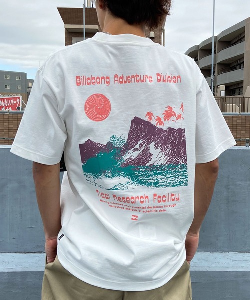BILLABONG(ビラボン)の「BILLABONG/ビラボン 半袖Tシャツ ルーズシルエット 速乾 ストレッチ性 BE011-216(Tシャツ/カットソー・メンズ・スミクロ/サンドベージュ/オフホワイト・M/L/XL)」の1枚目の写真
