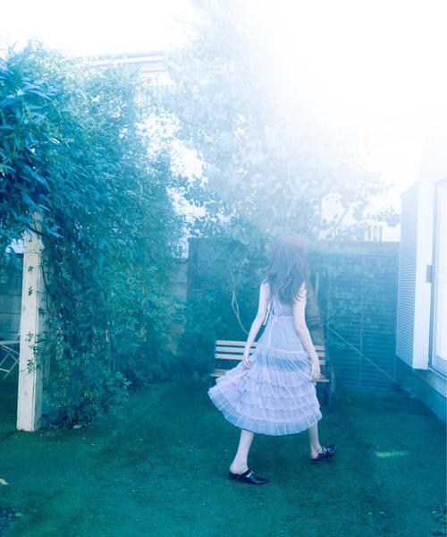 FURFUR(ファーファー)の「チュールフリルワンピース(ワンピース・レディース・ターコイズブルー/ホワイト/ブラック・FREE)」の7枚目の写真