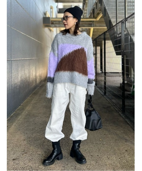 Right-on（ライトオン）の「【HONEYSUCKLE ROSE】配色切替シャギーニット（ニット/セーター・レディース・パープル/グリーン/オフホワイト・M/L）」の21枚目の写真
