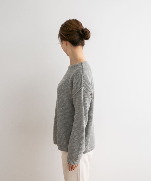 URBAN RESEARCH DOORS(アーバンリサーチドアーズ)の「コットンスラブKNIT(ニット/セーター・レディース・ネイビー/グレー/ライトベージュ・MEDIUM)」の8枚目の写真