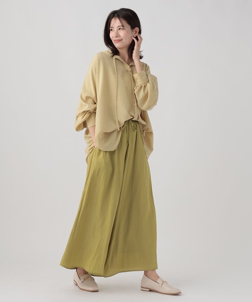 Elura(エルーラ)の「アイロンいらず落ち感ブラウス(シャツ/ブラウス・レディース・ネイビー/グリーン系その他/ライトイエロー/ホワイト・MEDIUM/LARGE)」の5枚目の写真